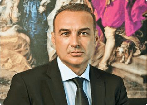 Πλαστικός Χειρουργός Βασίλης Κρέτσης